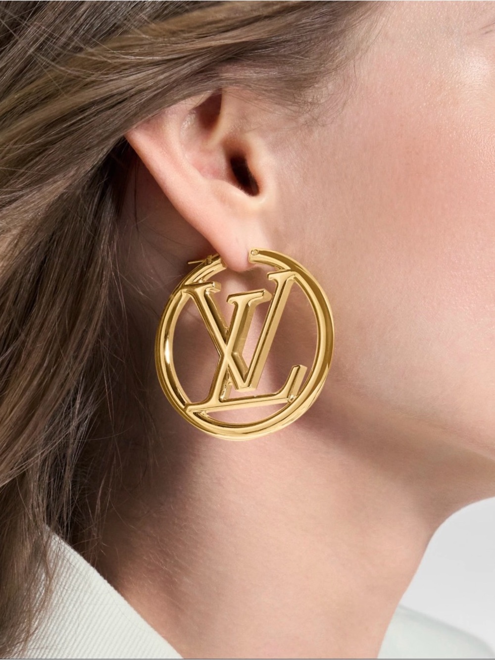 Gold Logo LV Circle Drop Earrings — Luxury Women’s Jewelry - Picture 7 of 8